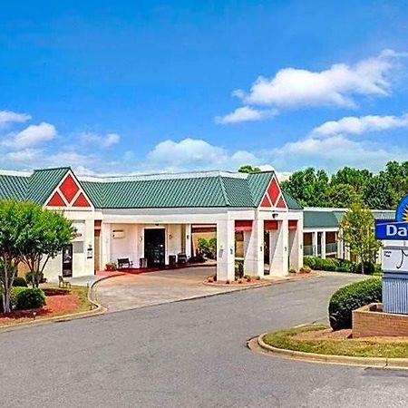 Days Inn Lake Norman Cornelius Esterno foto
