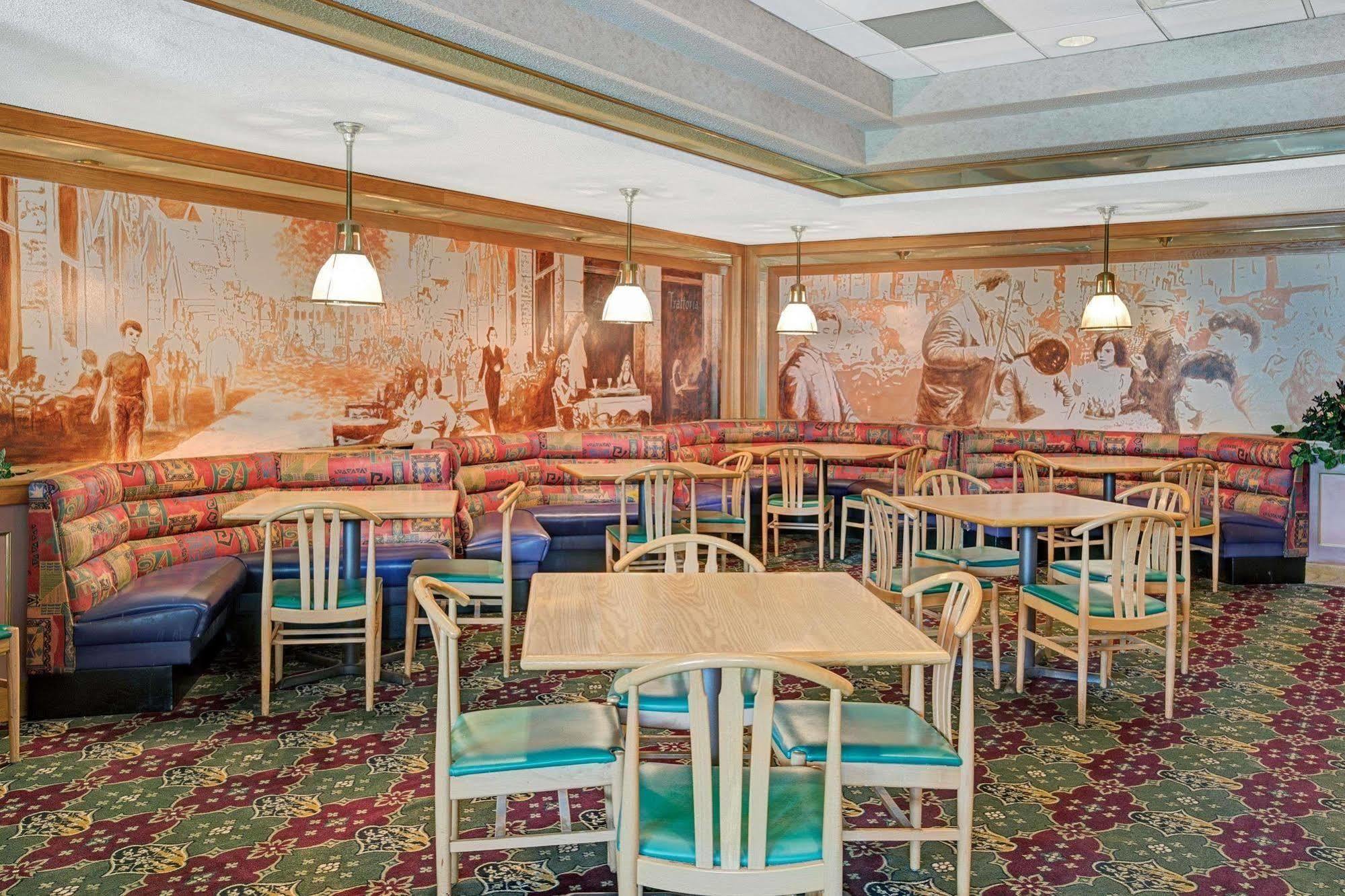 Days Inn Lake Norman Cornelius Esterno foto